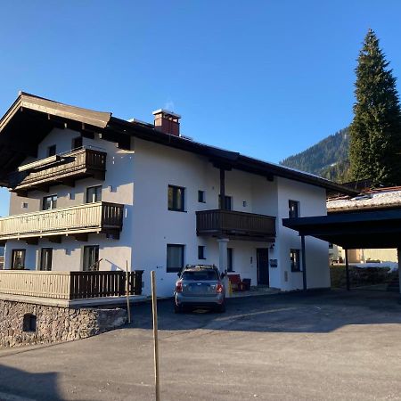 Fruehstueckspension & Appartements Eugenie Kitzbühel Eksteriør bilde