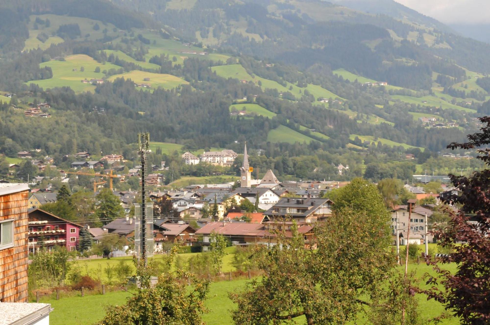 Fruehstueckspension & Appartements Eugenie Kitzbühel Eksteriør bilde